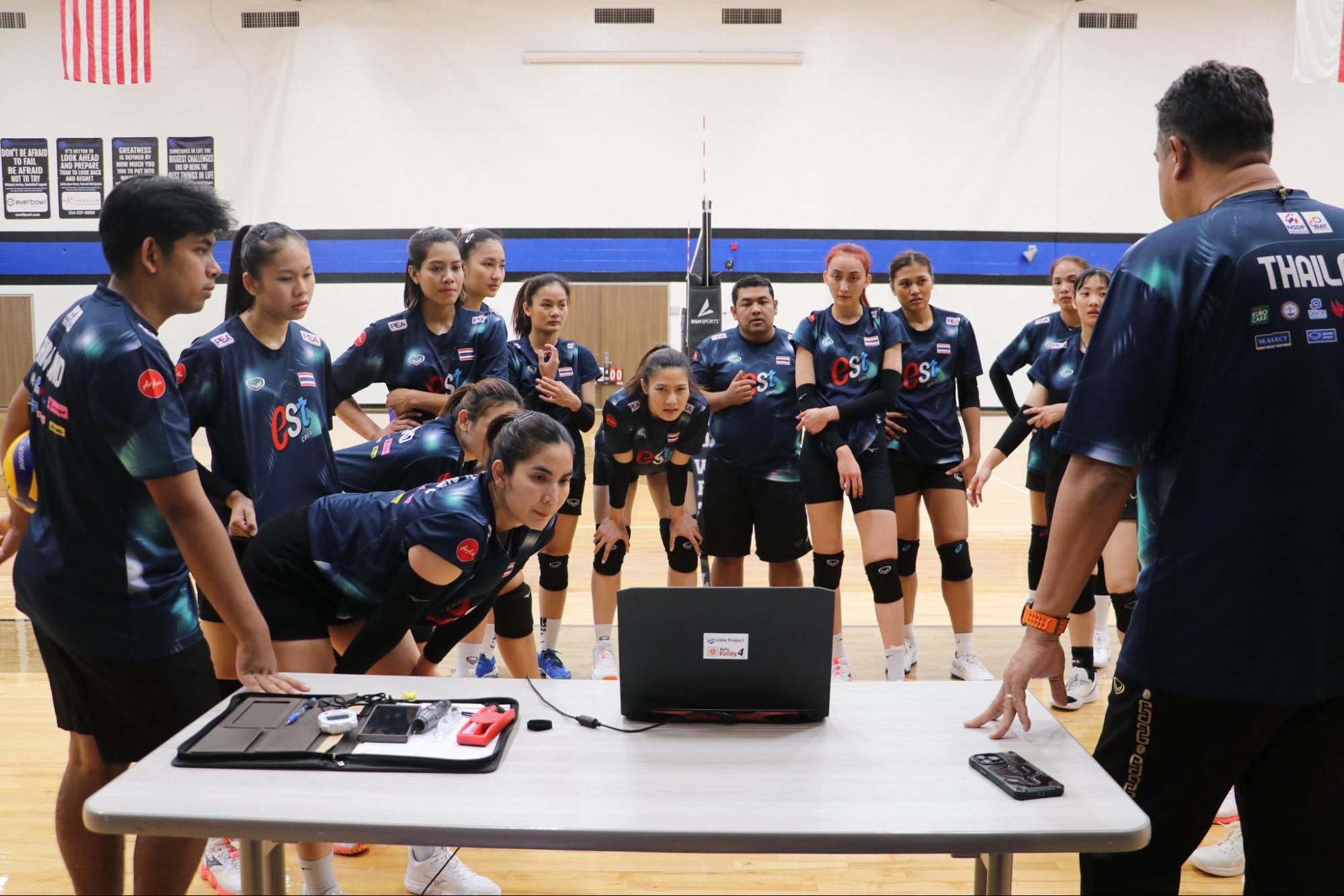 ตบสาวไทย ไร้บาดเจ็บ - โค้ชอ๊อต จับซ้อมมื้อแรกในดัลลัส เตรียมรับมือ อเมริกา วีก 3