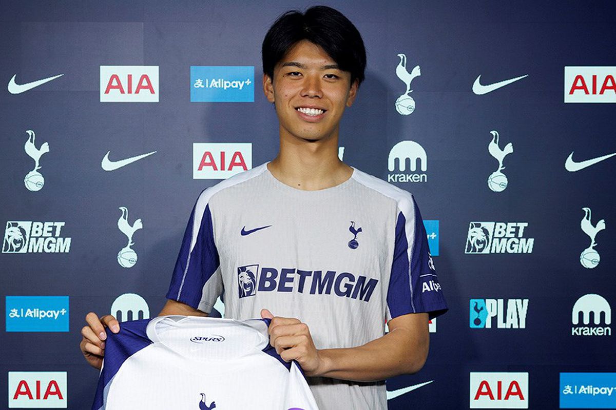 โคตะ ทากาอิ - ปราการหลังร่างยักษ์จากแดนอาทิตย์อุทัย ดาวรุ่งที่ สเปอร์ คาดหวัง